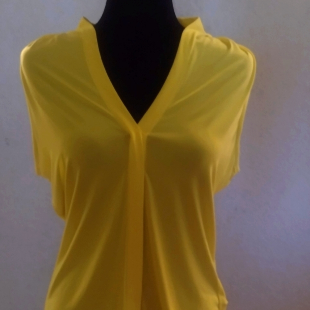 Calvin Klein Sunshine Yellow V neck Sleeveless blouse. M